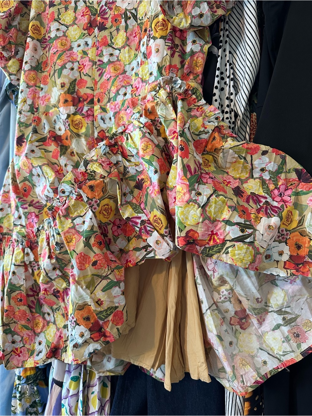 Ivy City Co Floral Virginia Dress with Puff Sleeves and Pockets - Picture 8 of 8